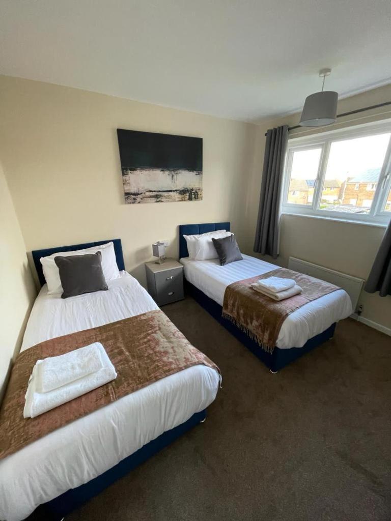 Stunning 3 Bedrooms House With Garden And Free Parking Barnsley Zewnętrze zdjęcie